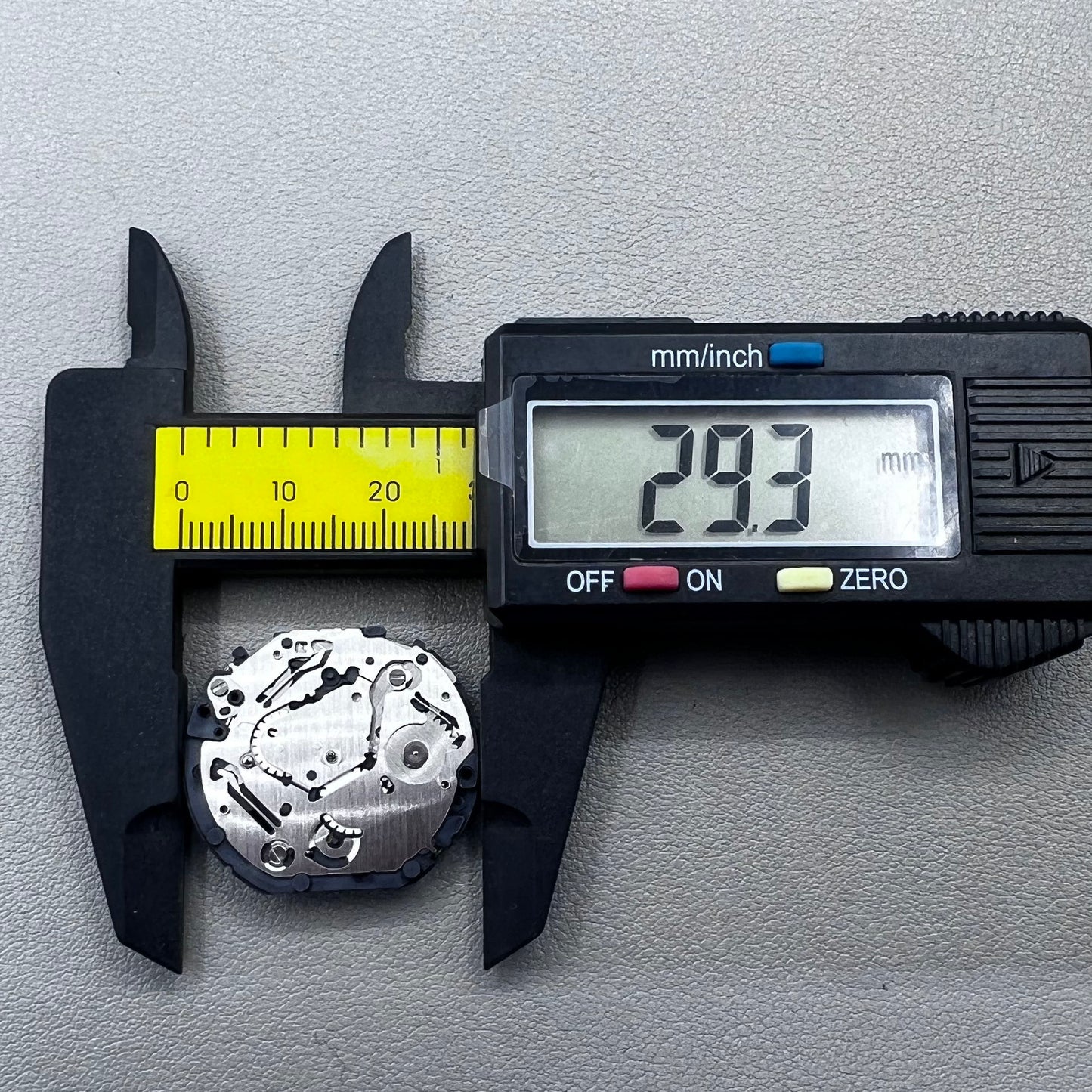 Japan VX7P VX7PE quartz movement watch part, precise timekeeping for watch accessories.
