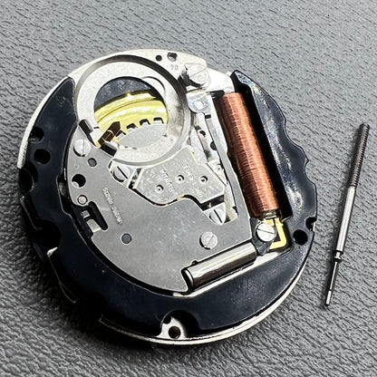 Swiss Ronda 708 quartz watch movement with date display at 6 o?clock for precise timekeeping.