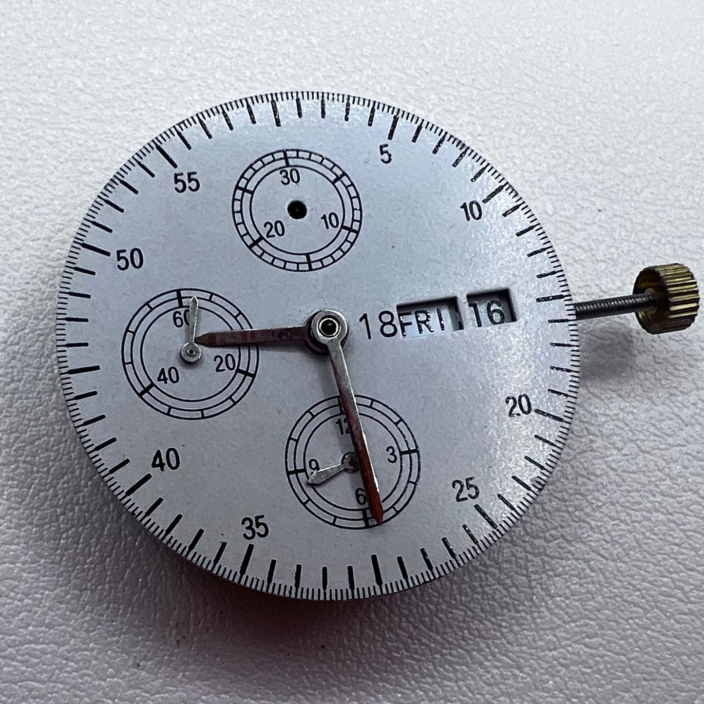 China Dandong 7750 Mechanical Movement Double Calendar Small Second@9