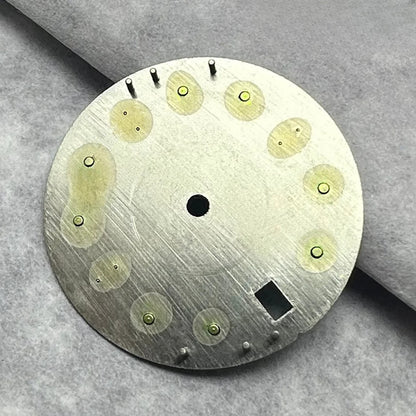 28.5mm Pink Watch Dial Date Window Green Luminous Fit NH35 /NH36/4R/7S Movement