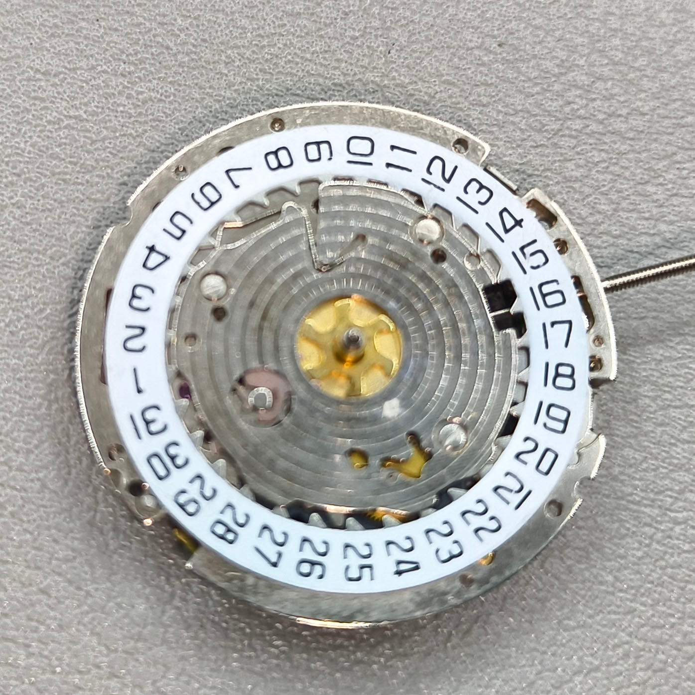 Swiss ISA 8171 Watch Quartz Movement Multifunctional Date@4