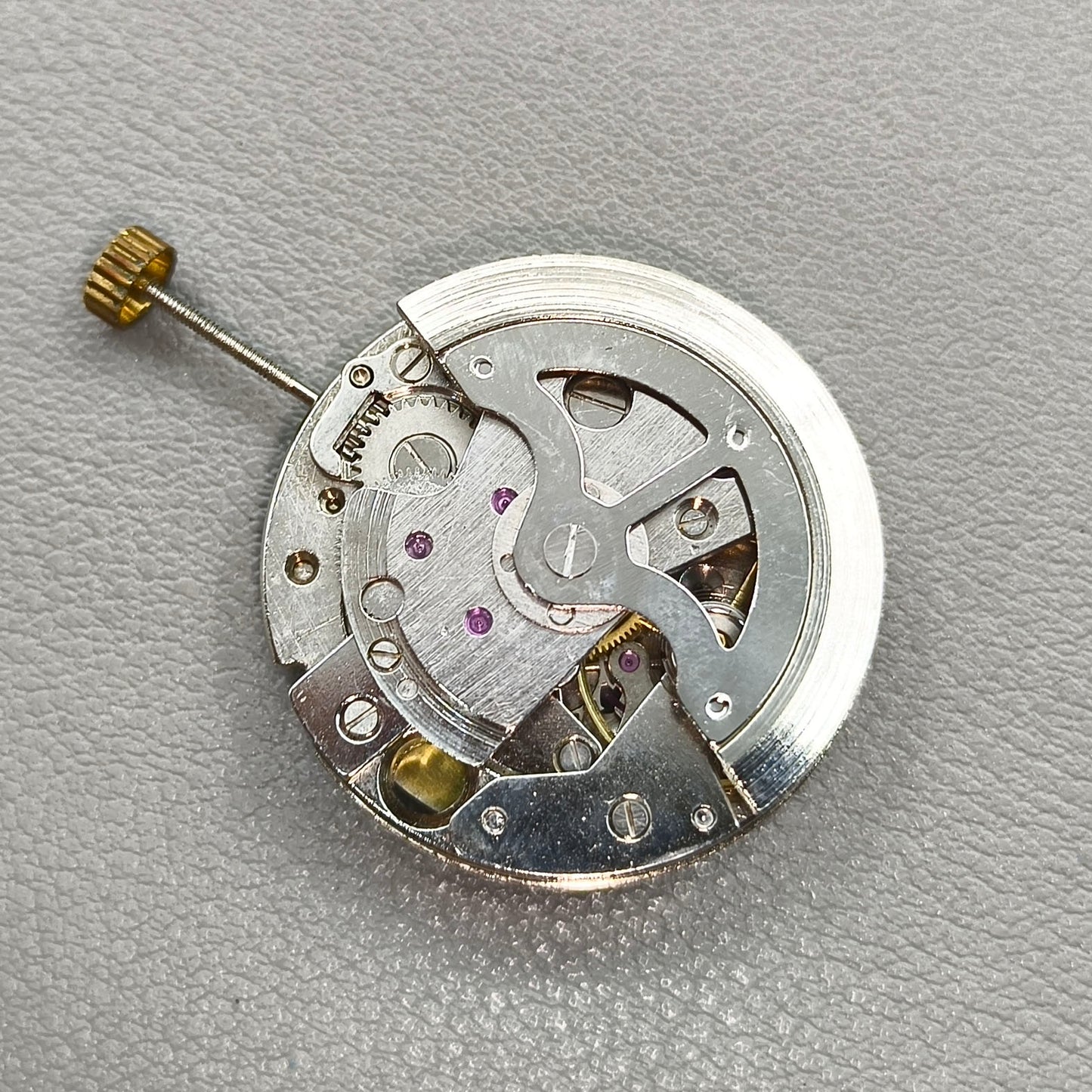 China 7120 Automatic Mechanical Watch Movement Single Calendar 3 Hands
