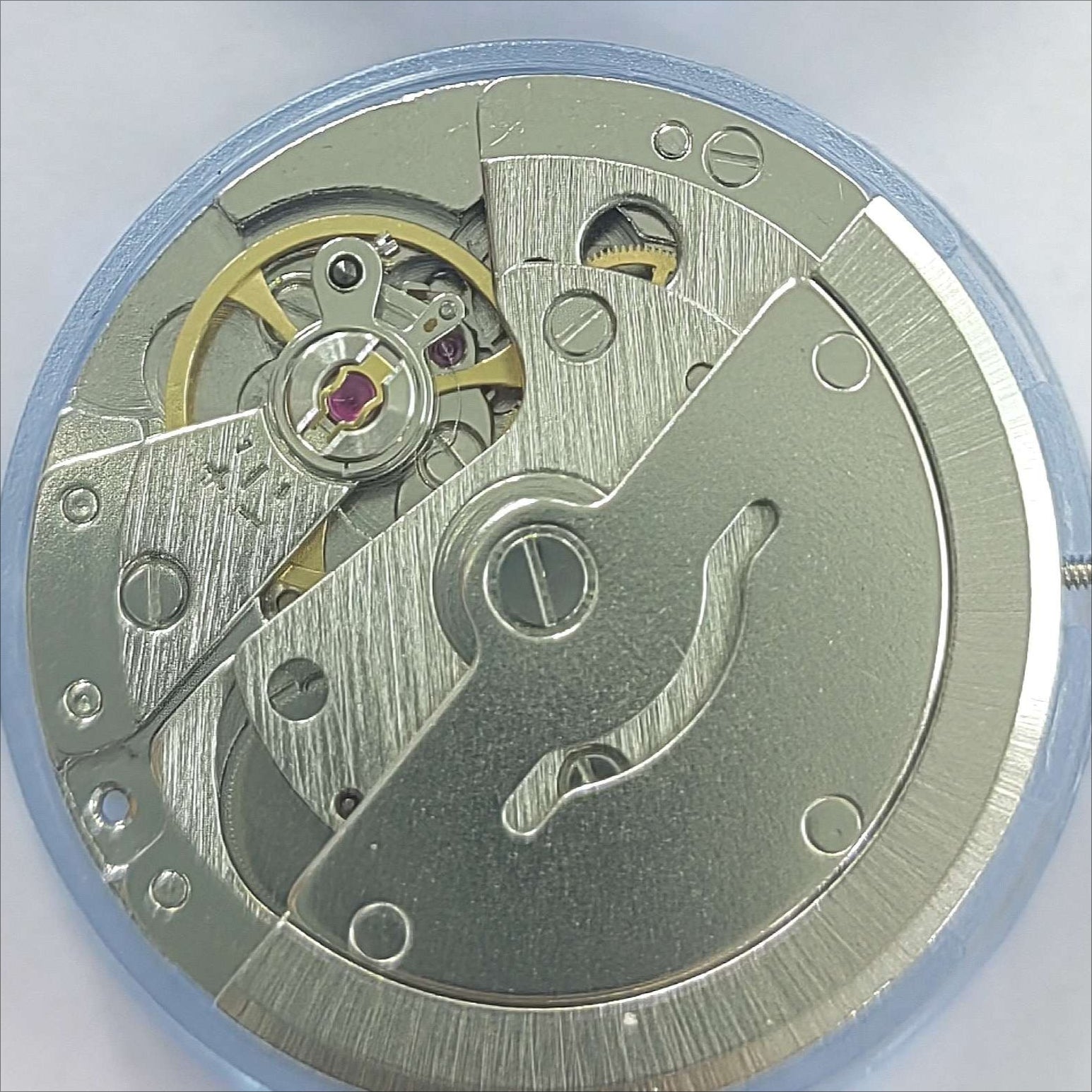 Seagull ST16 mechanical movement watch part showing single calendar date at 3 o'clock position.