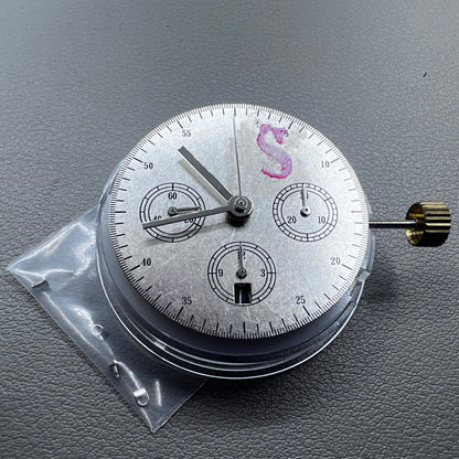 China 7750 automatic mechanical movement with single calendar at 6 o'clock, precision watch accessory.