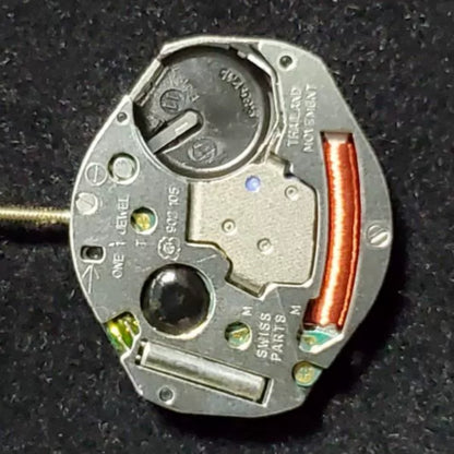 Swiss Part ETA 902.105 quartz movement for precise watch repair and assembly by Swiss Part.