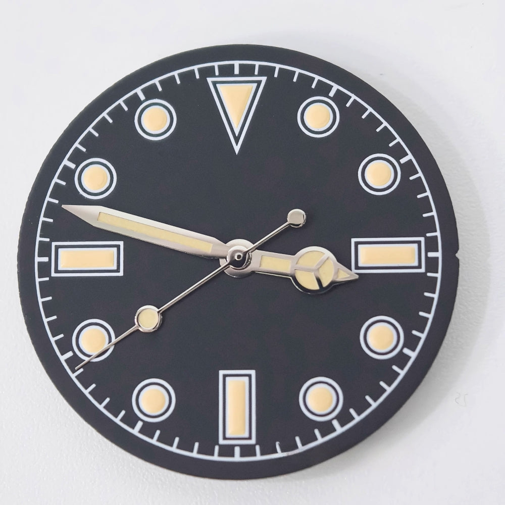 Vintage green lume watch dial with no calendar, compatible with NH34 NH35 movements, for classic look