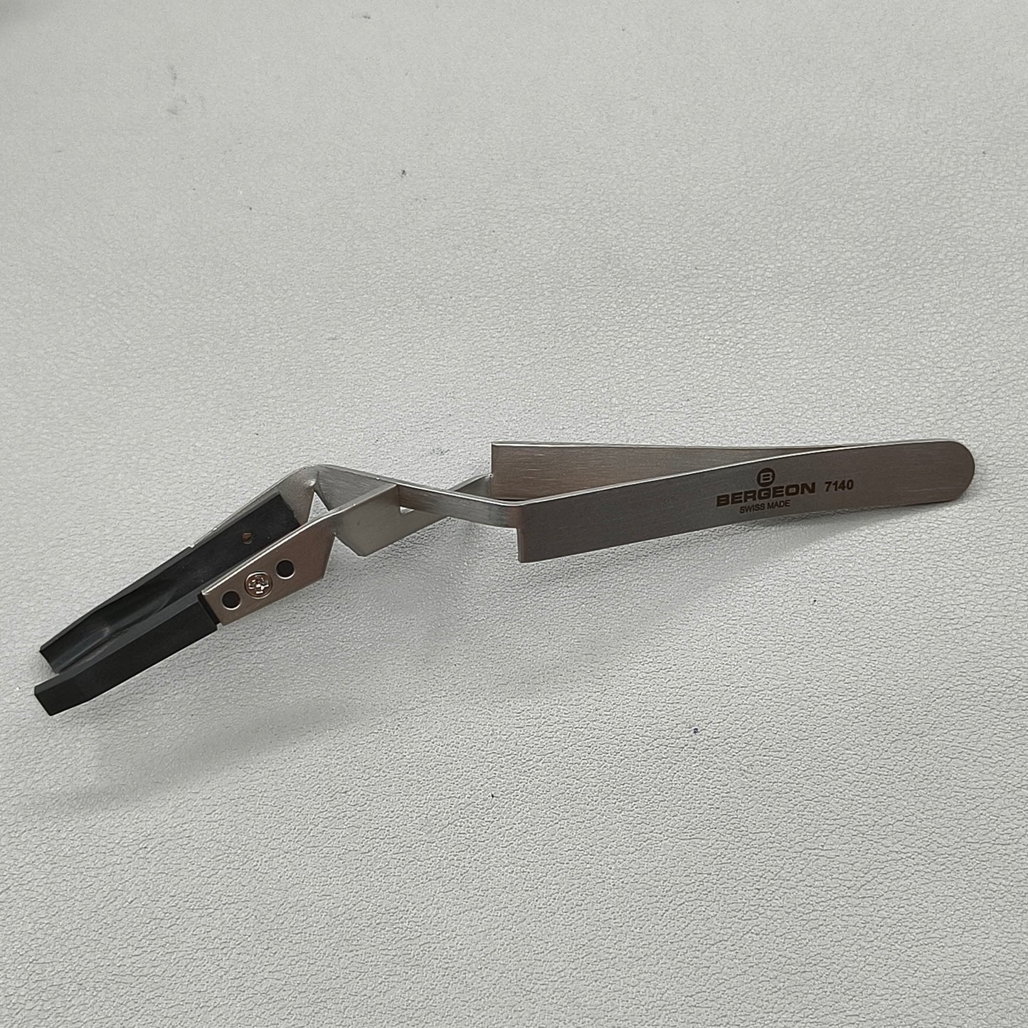 Swiss Bergeon 7140 Cross Locking Tweezers for Crystals and Dials