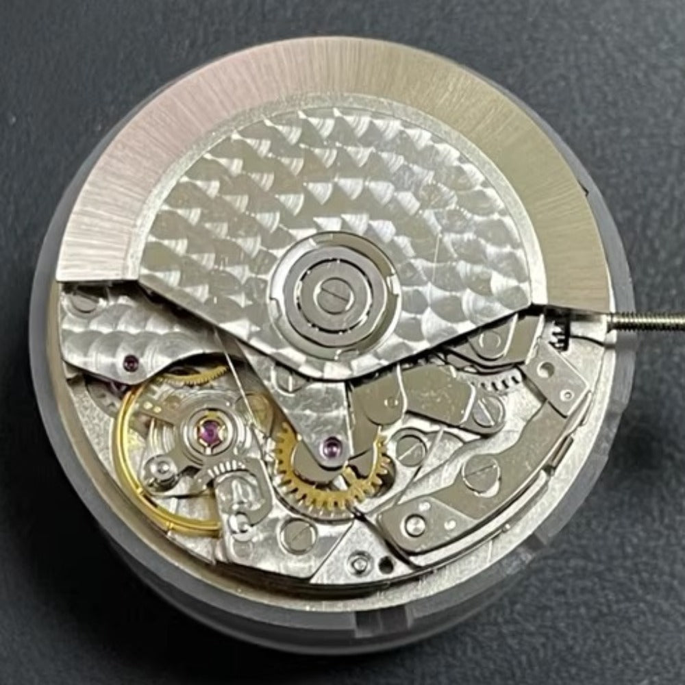 Dandong SL4609D watch movement with mechanical 7750, small second subdial at 12 o'clock, precision timing