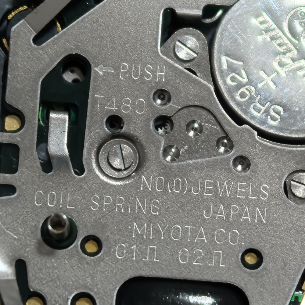 Miyota T480 quartz watch movement by Japan Made, with 3 hands and display screen for accurate timekeeping.