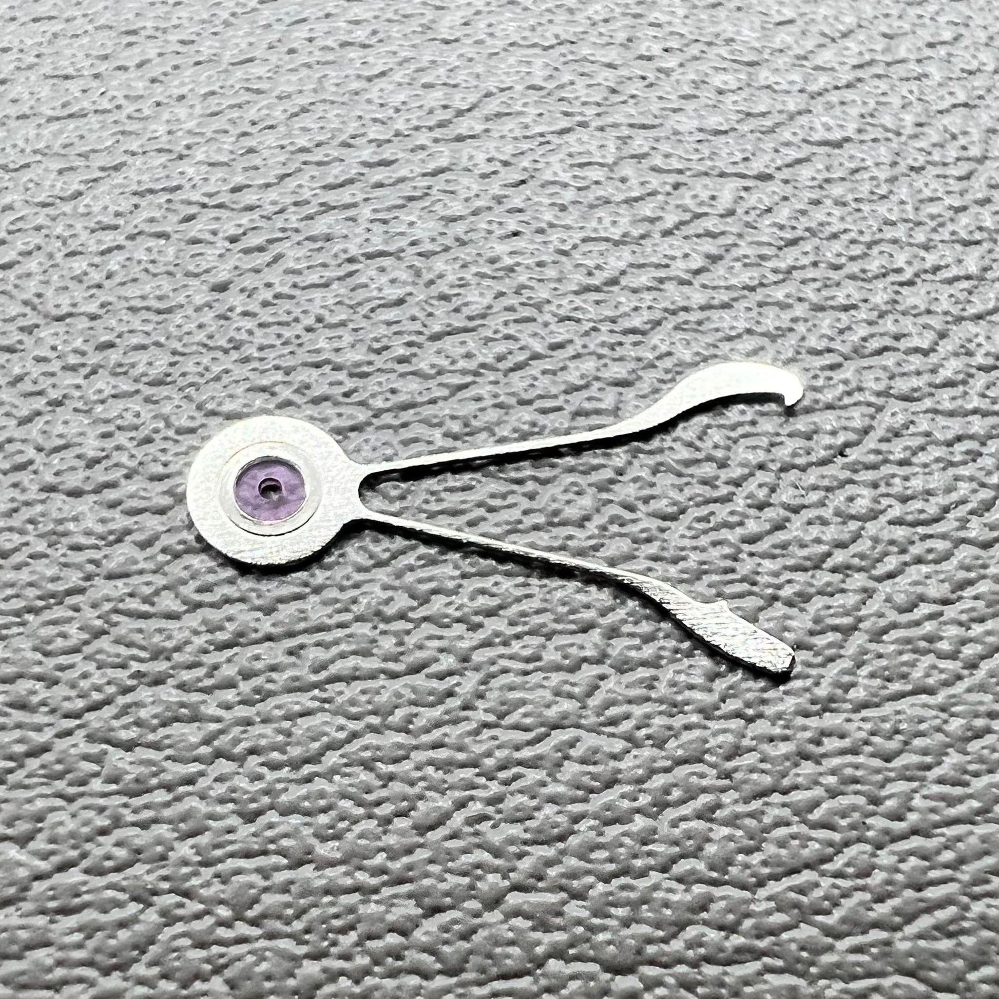 Automatic fork for Hangzhou 7500 watch movement, precise fit and durable component.