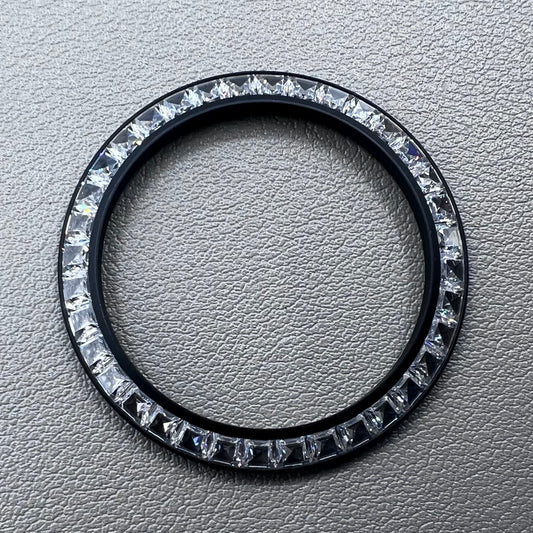 Inclined Black Watch Bezel Daytona T-Shaped Square Moissanite