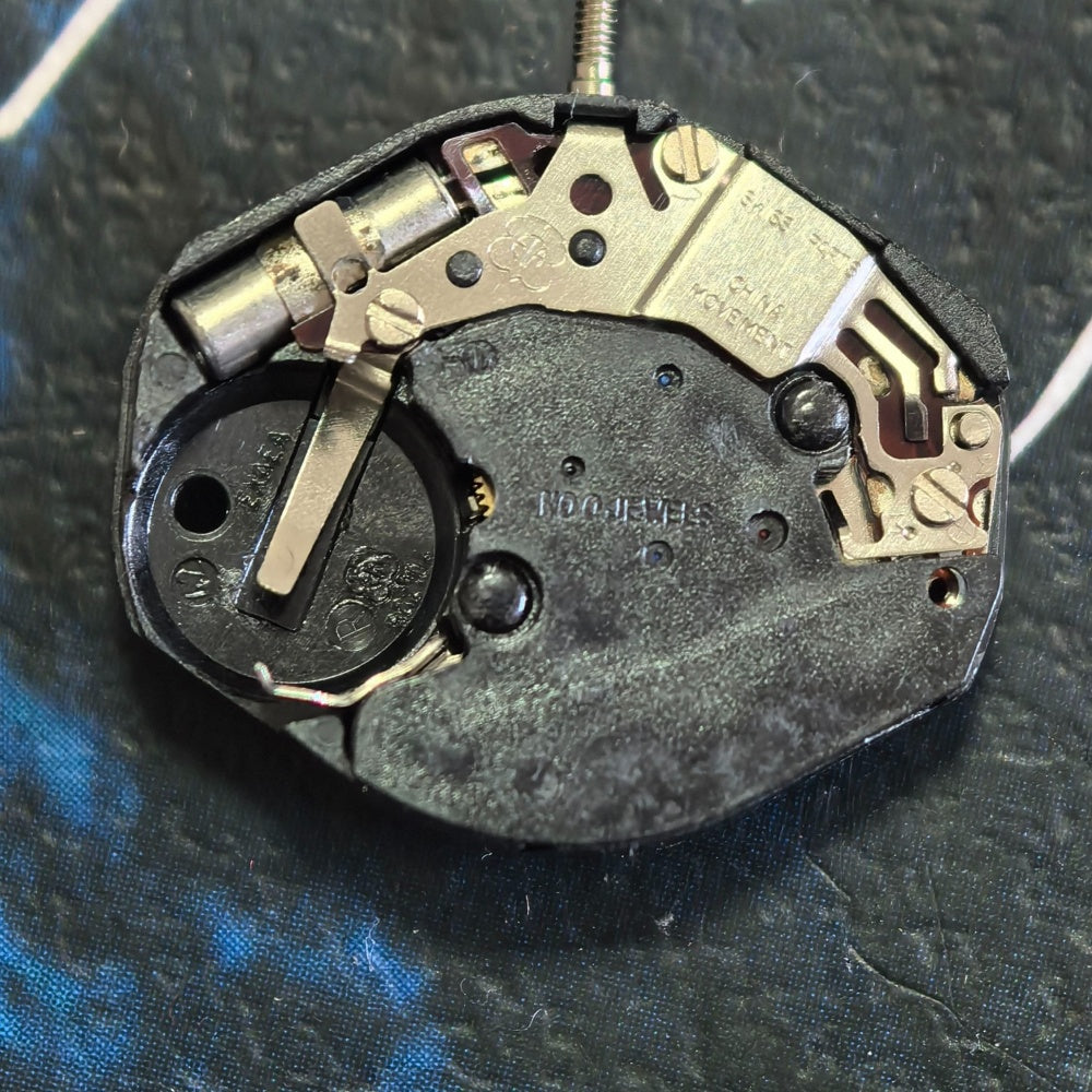 Swiss Made ETA802.104 quartz watch part, 3 hands, precision movement for repair and replacement.