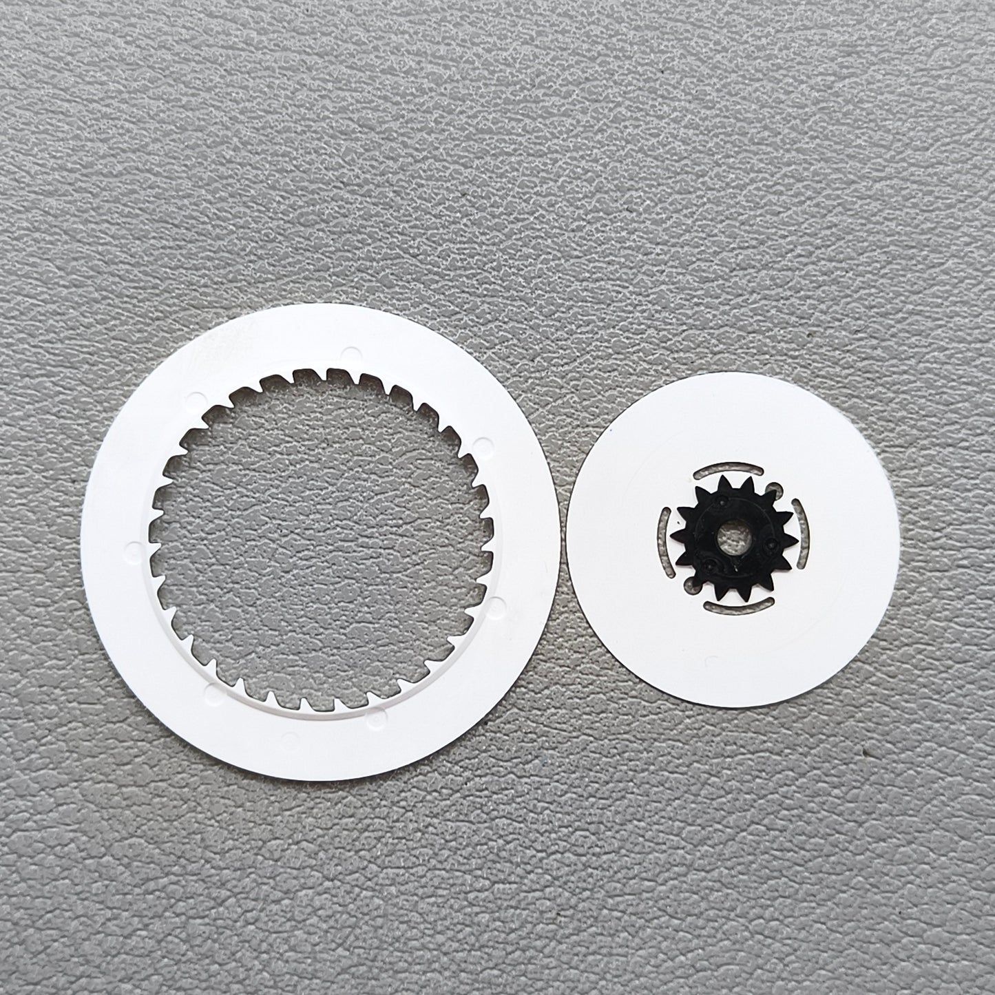 Green Lume White Date Disk Wheel Week Wheel for Seiko NH36 Movement Date@3.8