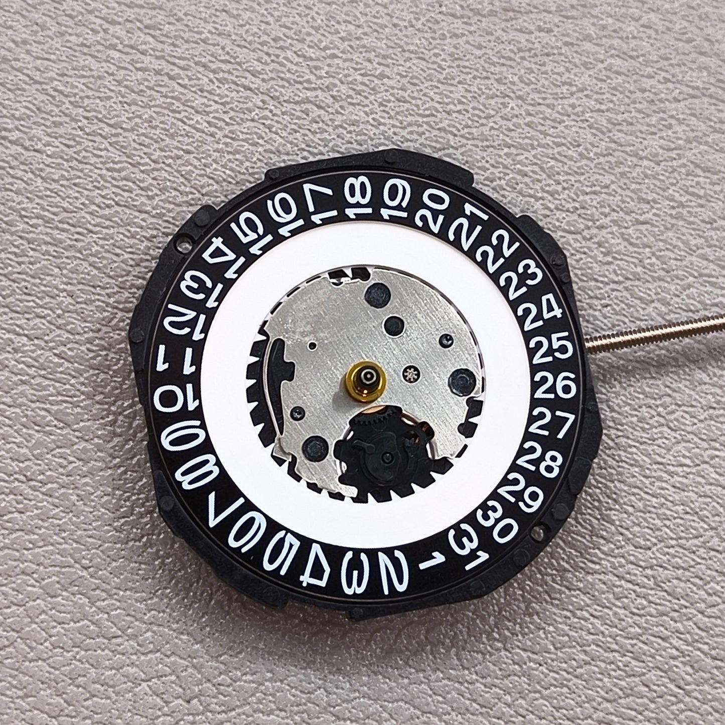Japan PC32A Quartz Movement 3 Hands Black Disk H2 HCP2