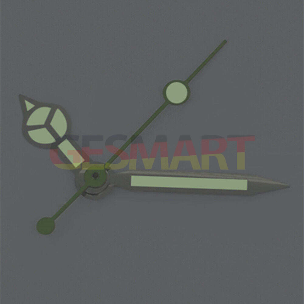 Green lume watch hands with silver trim, compatible with ETA2836/2846/2824 movements, for accurate timekeeping.