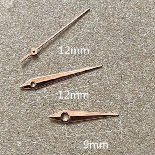 Aiguilles de montre en forme de flèche rose doré 12 x 12 x 9 mm pour mouvement à quartz Miyota 2035