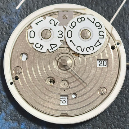 TT 7335.B quartz watch part with 3 hands, compatible with TT brand accessories for precise timekeeping