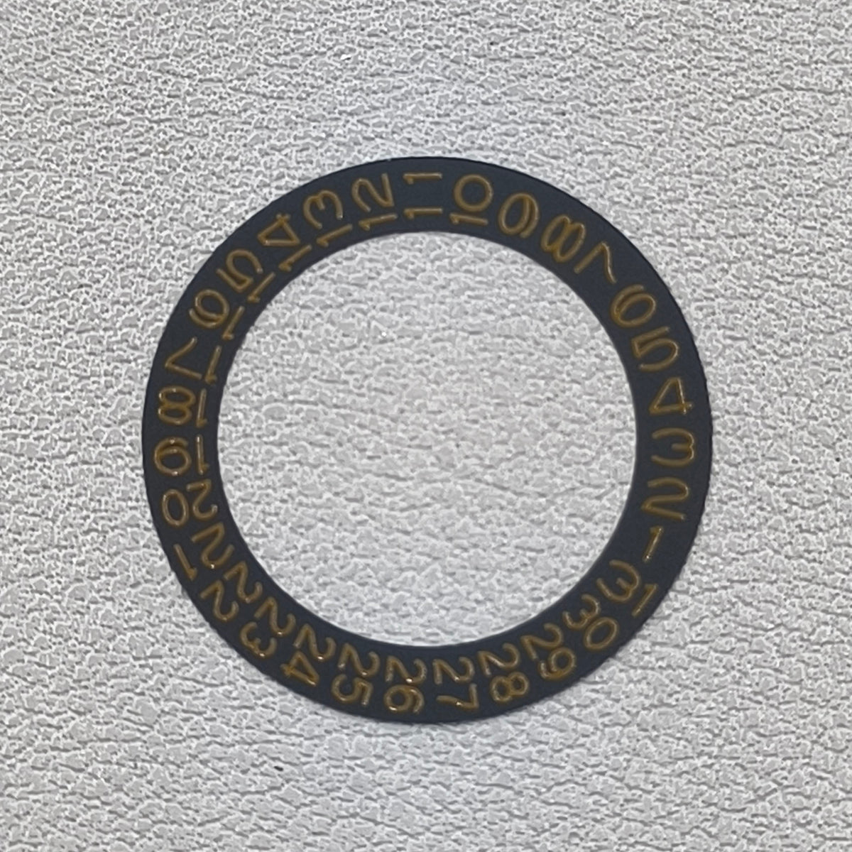 2 PIECES Black Background Golden Character Date Disk Date Wheel for NH35 NH36