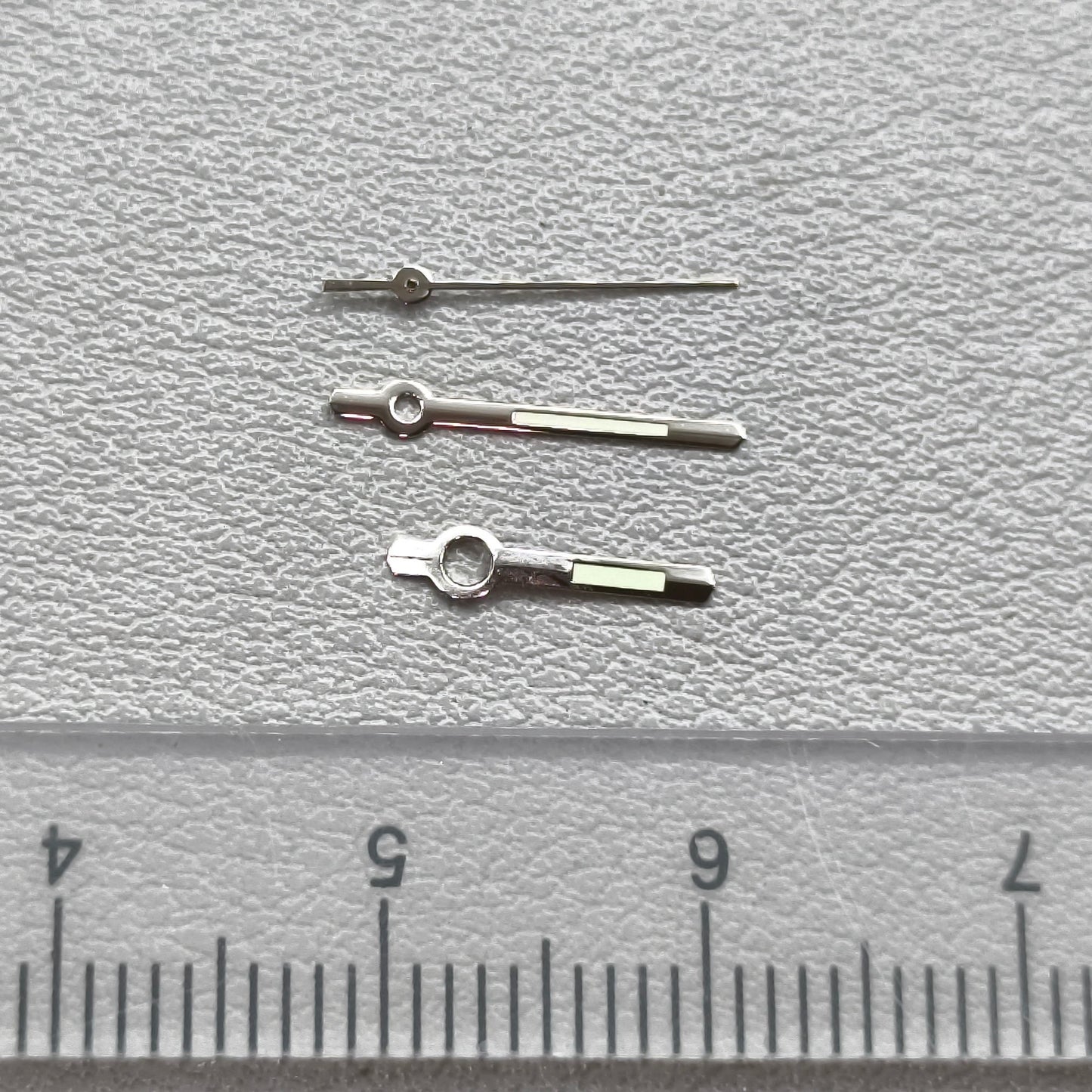 2 Sets/Pack Silver Luminous Watch Hands Generic Fit for 7009 Movement