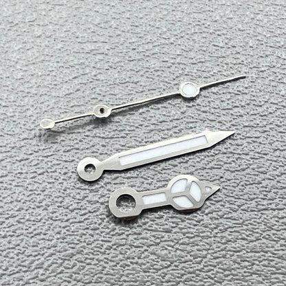 1. Silver-trimmed green lume watch hands set for NH05 NH06 movements.  