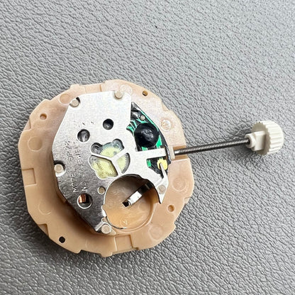 Sunon SP28 3 Hands with Date Quartz Watch Movement Date@6