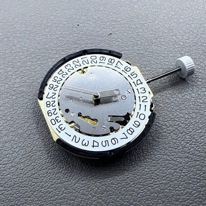 Swiss Ronda 3540.D quartz movement with multifunctional 6 hands for precise timekeeping.