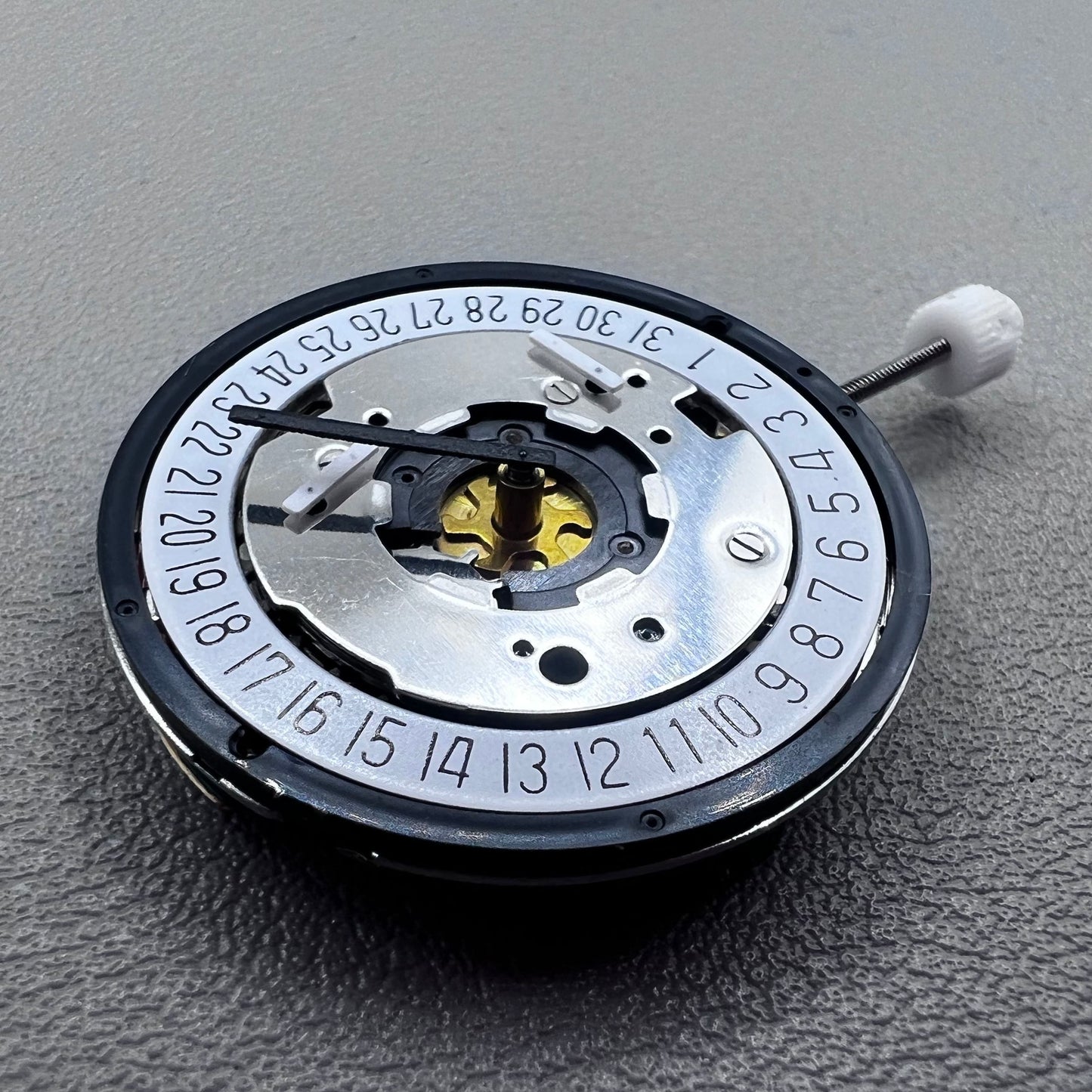 Swisss Golden ISA 8271 Watch Quartz Movement Multifunctional Date@6