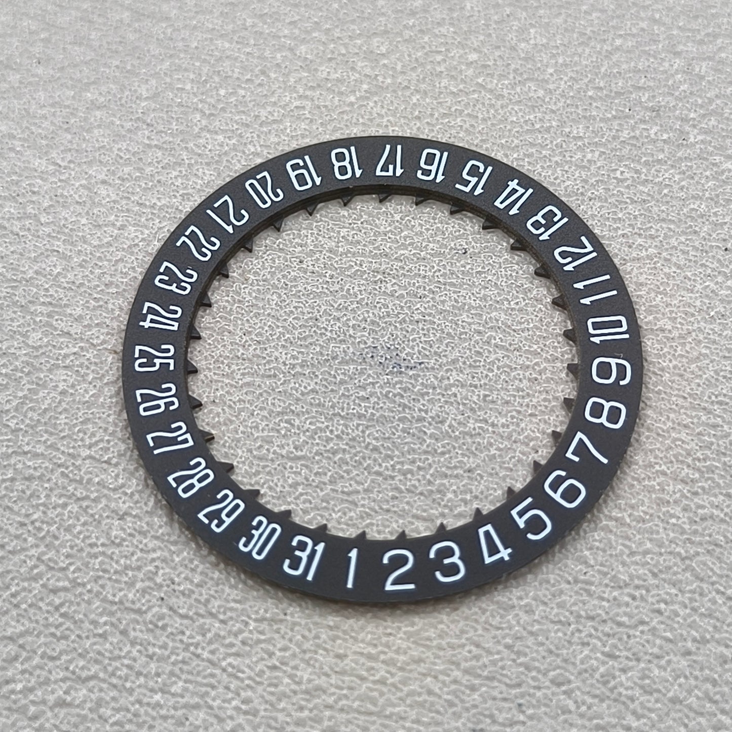 2 PIECES Black Special Font Date@6 Date Disk Wheel Date Wheel for Miyota 8215