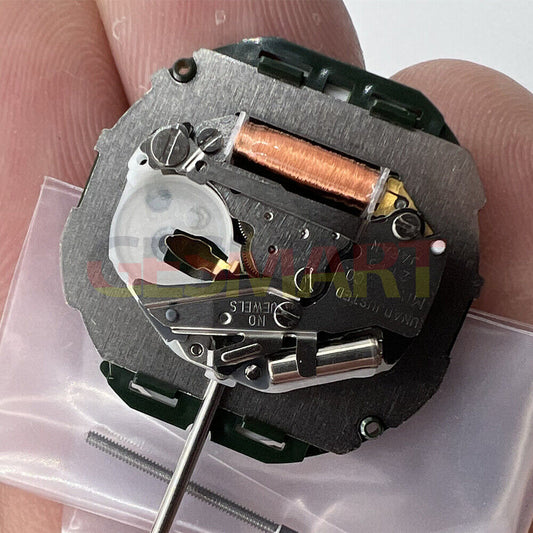 Miyota 2115 Japan Quartz Movement with date display at 6 o'clock, watch accessory detail.