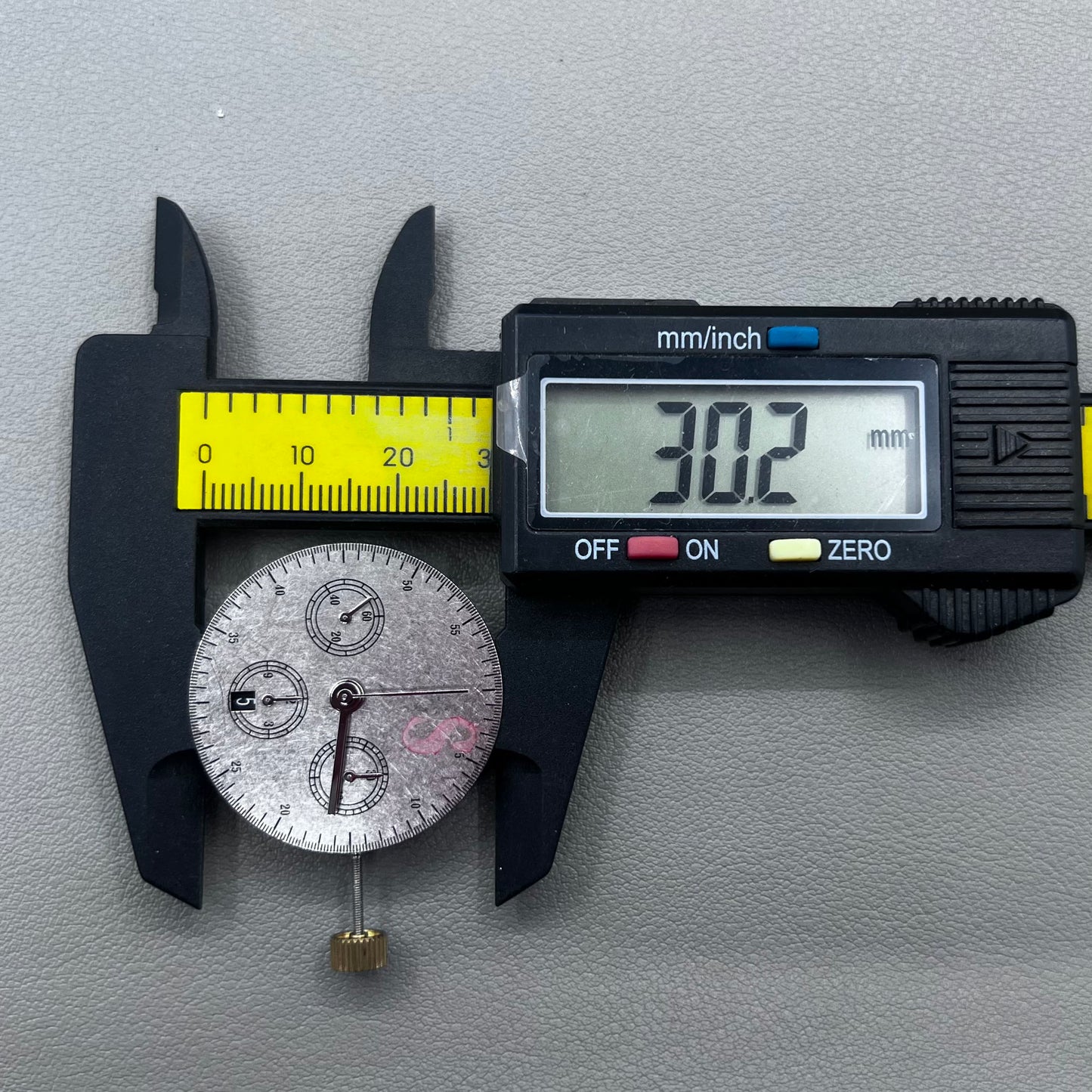 China 7750 Mechanical Chronograph Movement@6 Single Calendar Second@9 ETA