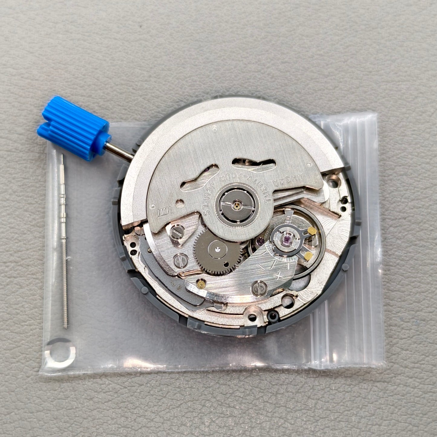 Seiko NH34 Automatic Mechanical GMT Movement Hacking Seconds Red Font Number