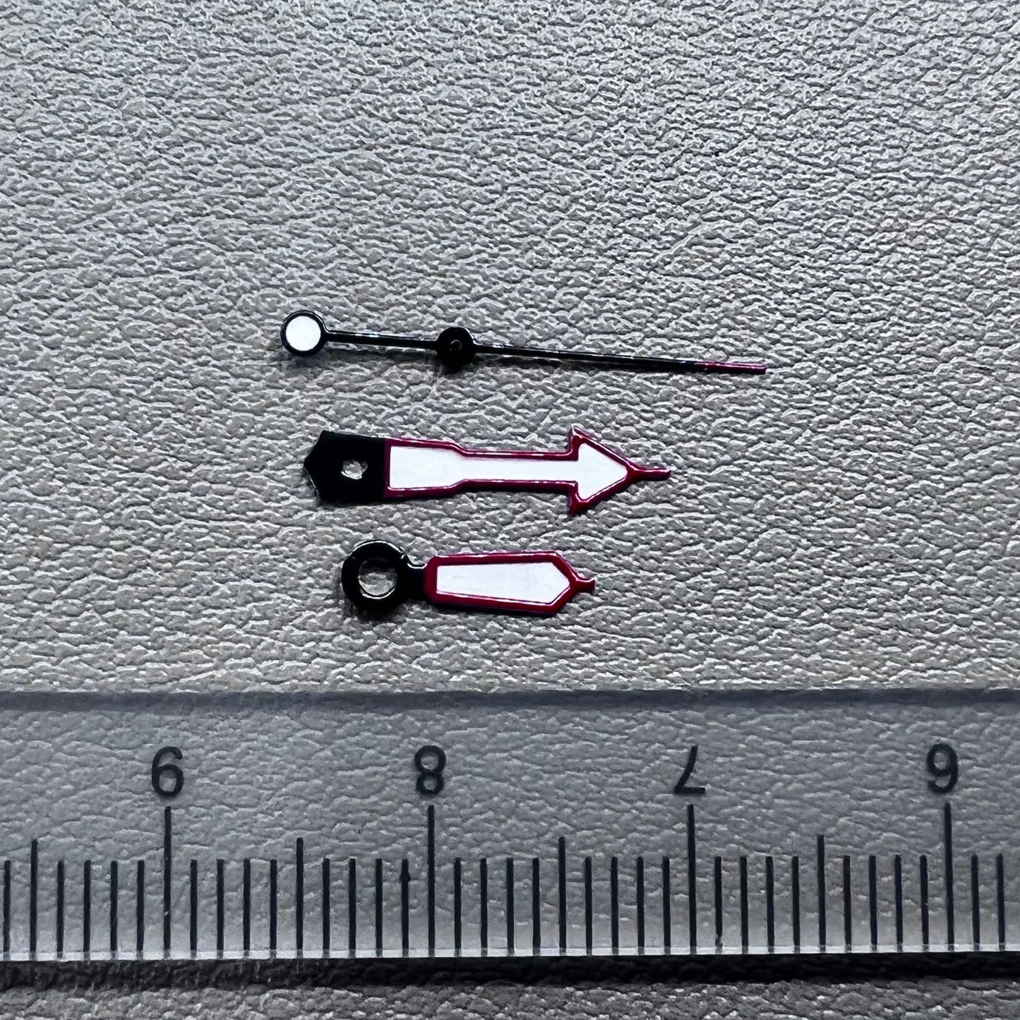 Green lume arrow-shaped watch hands with red trim, compatible with NH35 NH36 movements,.