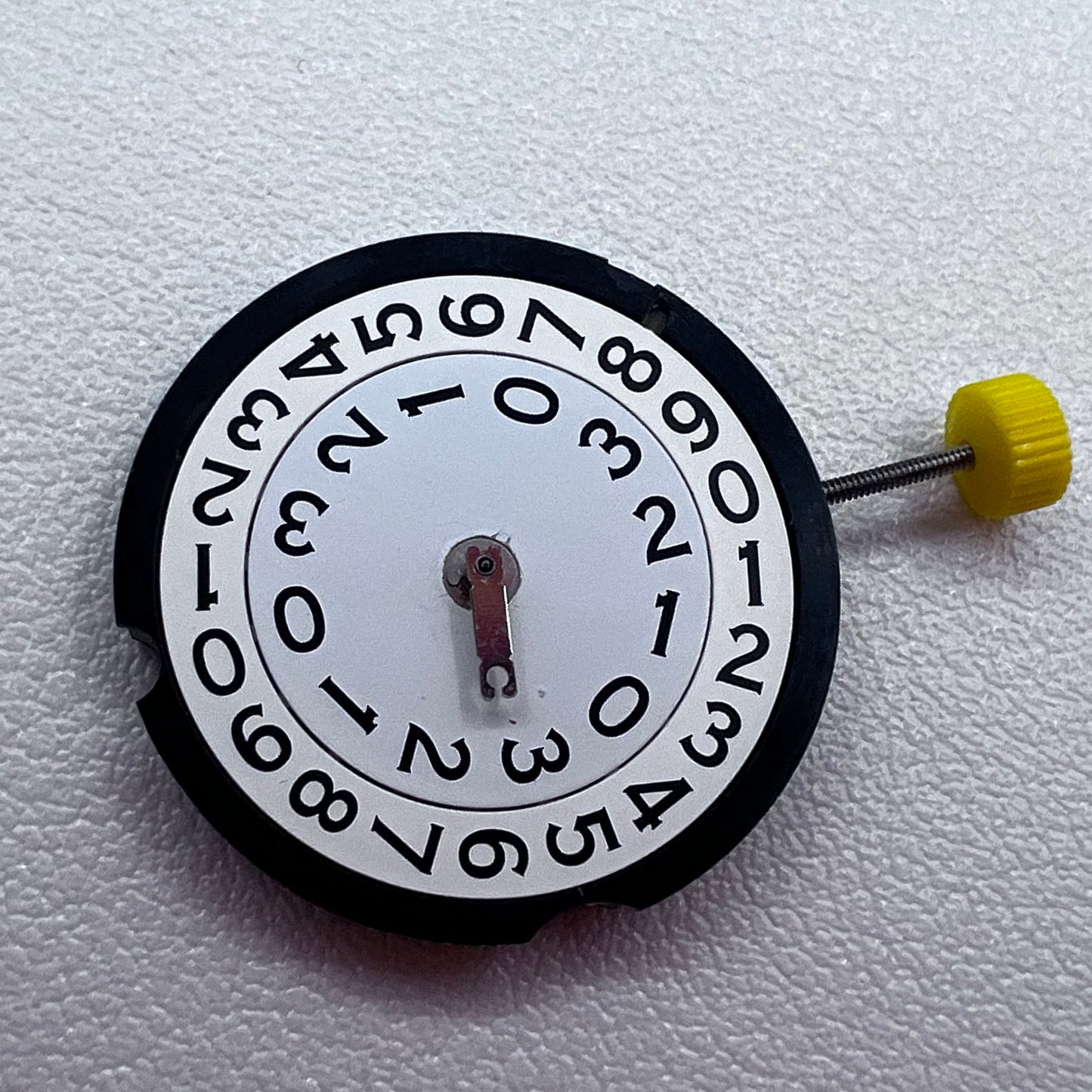 Swiss Ronda 509 Quartz Watch Movement 3 Hands Big Date@3