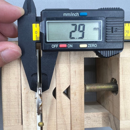 Swiss P-2460 quartz watch movement with 3 hands, reliable and precise for premium watch accessories