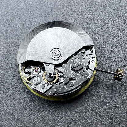 Shanghai 7750 mechanical watch movement with single calendar and small second at 9 o'clock, precision timekeeping.