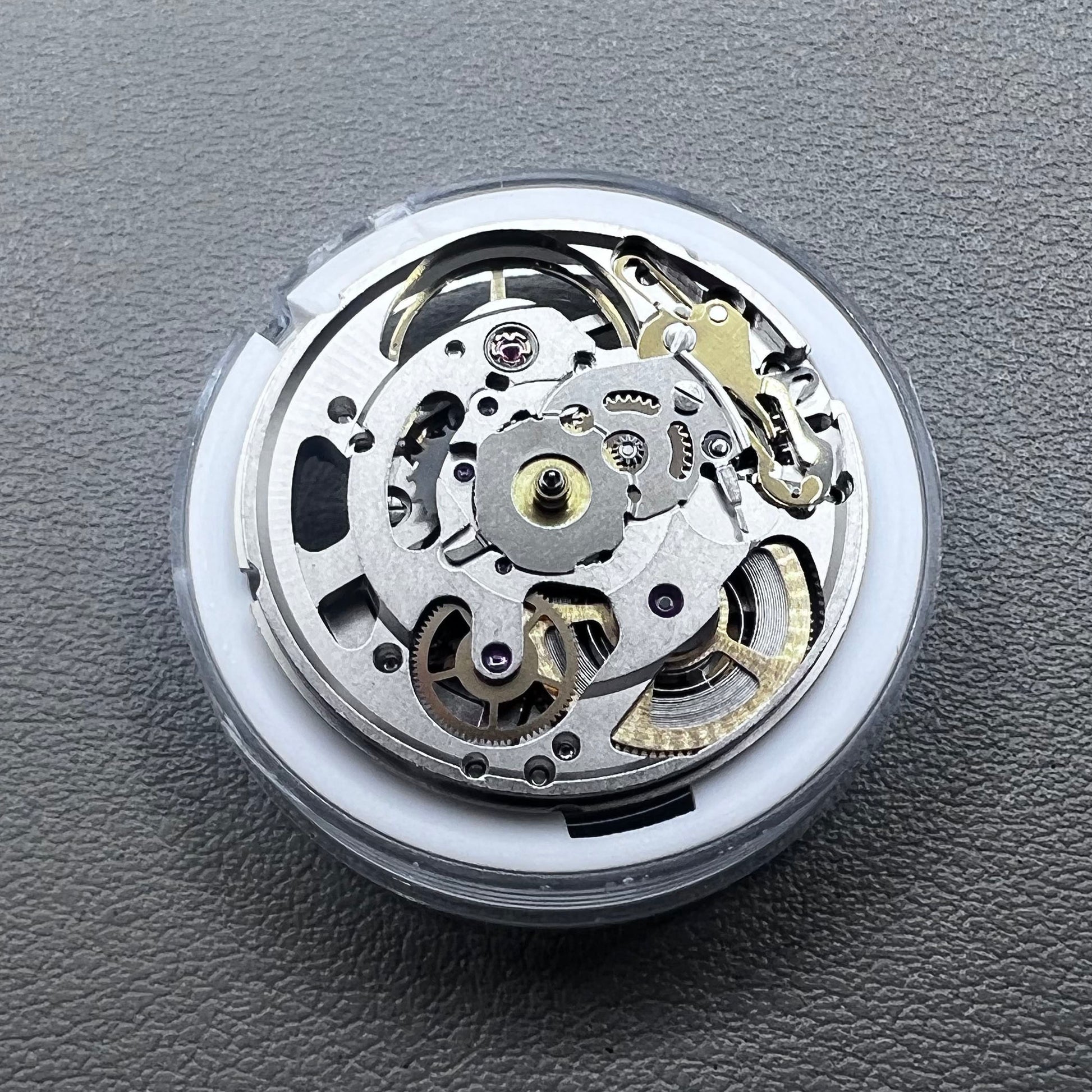 Swiss ETA 2824 mechanical watch movement by ETA, no calendar, for precise timekeeping and reliable performance.