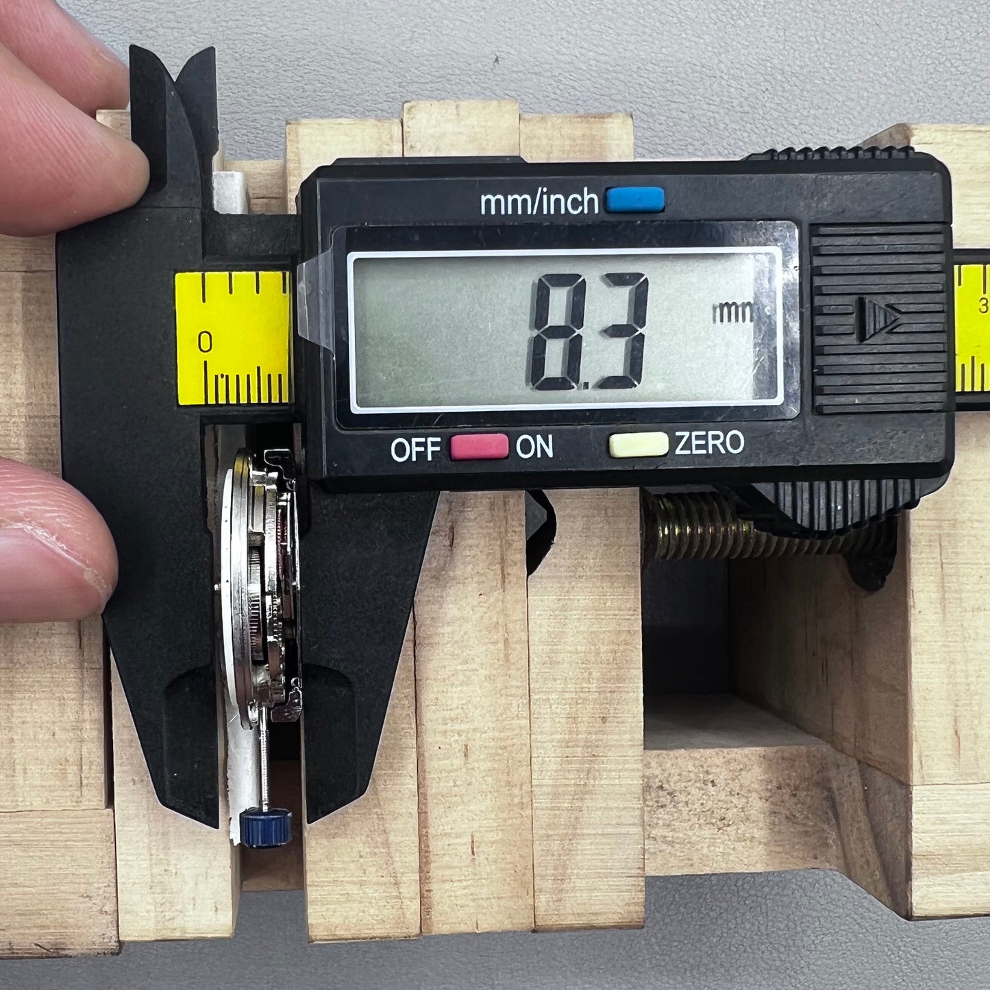 Swiss Disassembled RONDA MATIC 1239 Manual Winding Movement