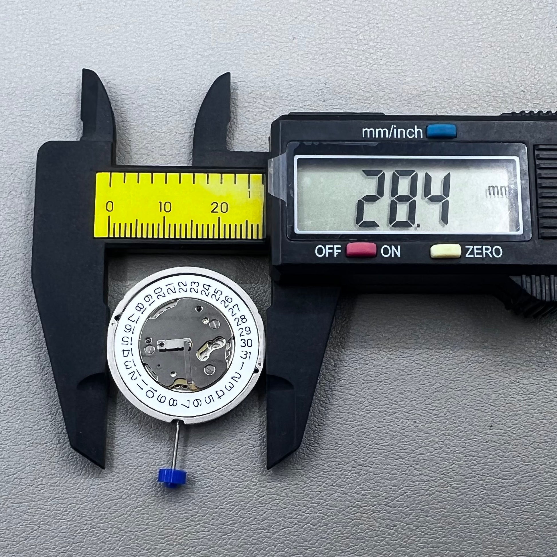 Swiss Ronda 5040D quartz movement with date display at 4 o?clock watch accessory.