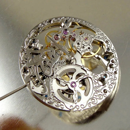 Replacement manual wind movement with 17 jewels, compatible with ETA 6498, ideal for watch making craftsmanship.