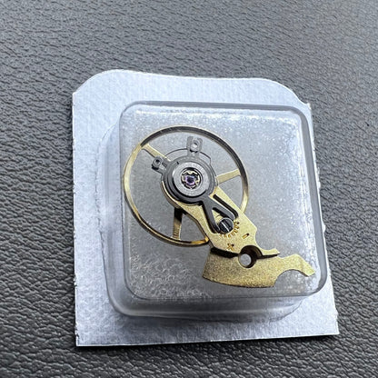 Golden Complete Balance Wheel with Splint Generic for Movement ETA2834 2836 2824