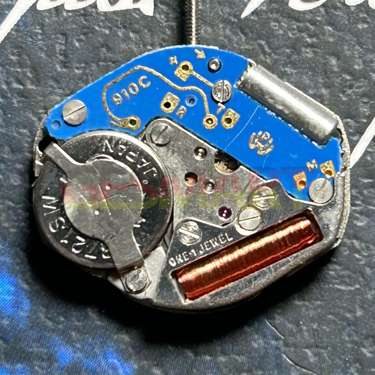 Swiss Made 910C quartz movement watch repair part for precise timekeeping in watch accessories.