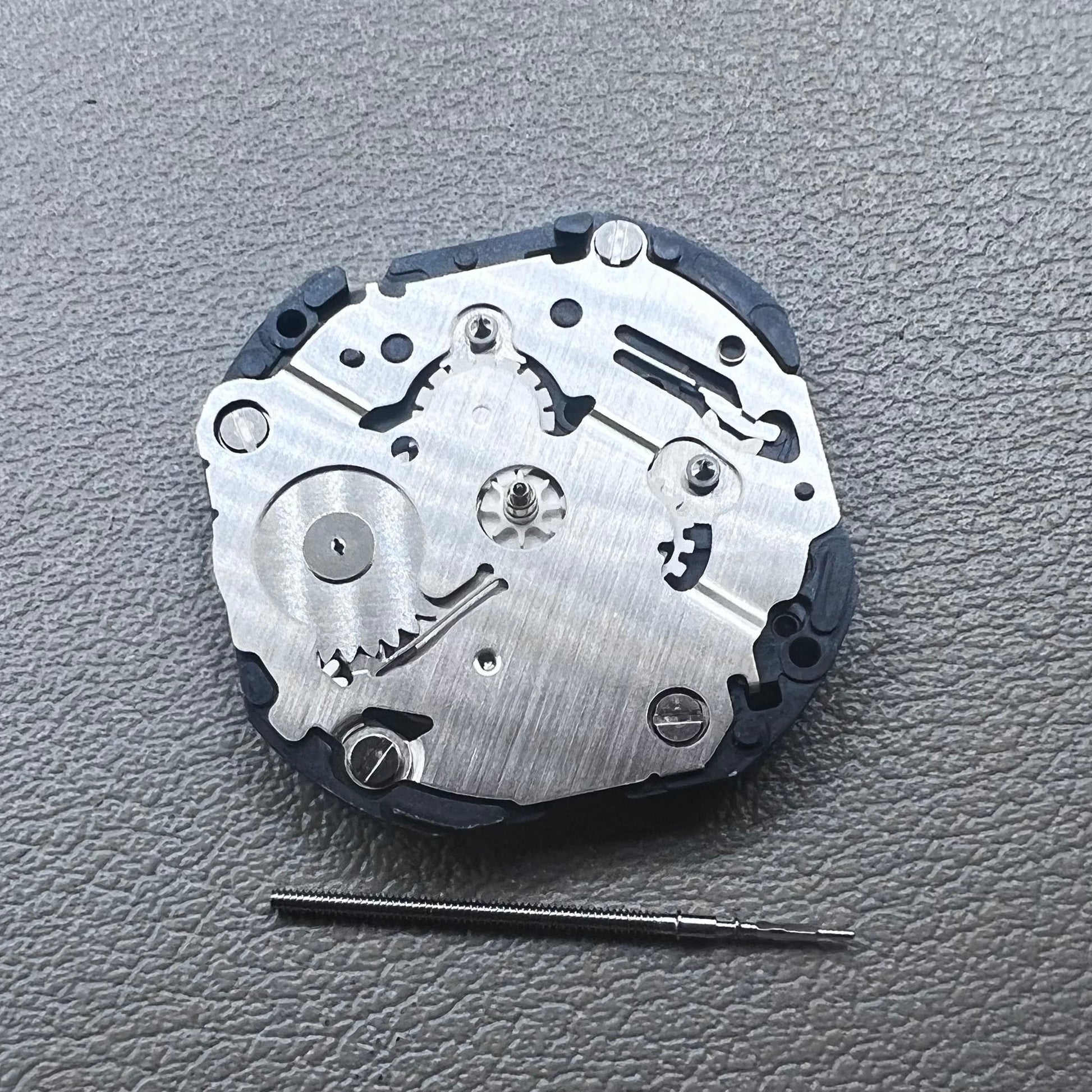Japan Hattori Epson VX3NE quartz watch movement for precise and reliable timekeeping in watch accessories