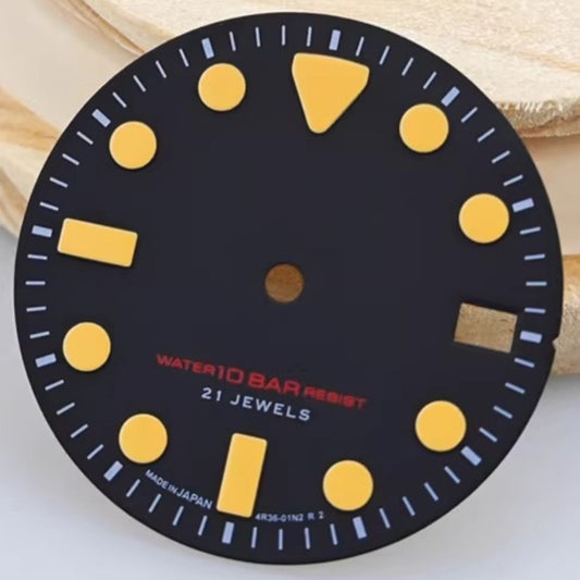 28.5mm Red Font Green Lume Watch Dial Fit for NH35/NH36/4R35 Movement