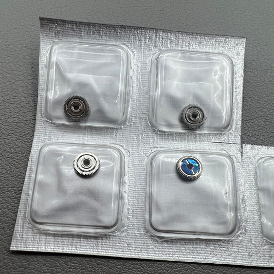 1. Close-up of 5 automatic ball bearings compatible with 7009 7S26#1497 watch movement.  
