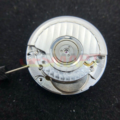 Caldenar Swiss Made ETA2892A2 V8 automatic watch movement with single calendar function close-up.