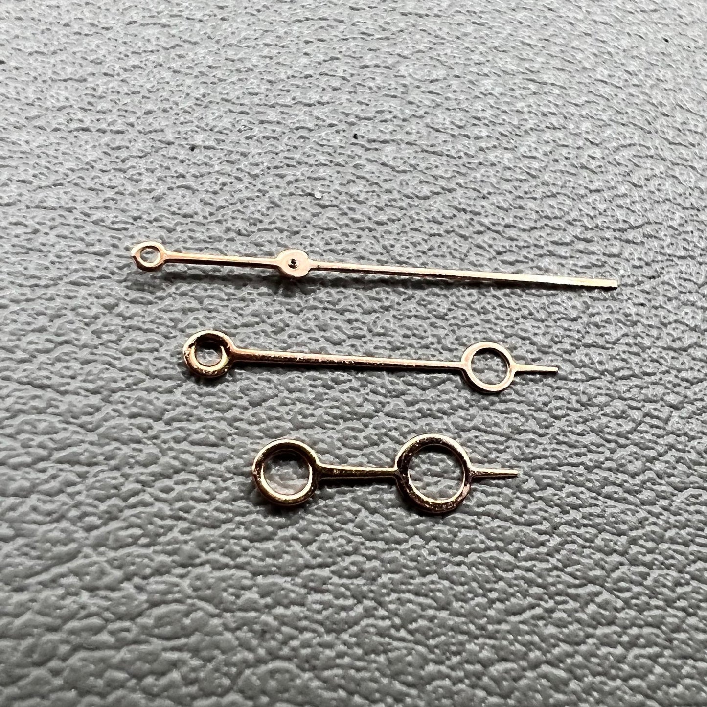 Set of rose gold hollow circle watch hands by Modified, compatible with NH35/36 NH38 NH72 movements.
