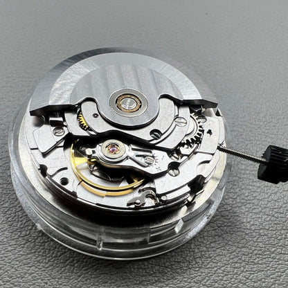 Mouvement mécanique automatique phase de lune 24 heures Modifié fabriqué en Chine 2824