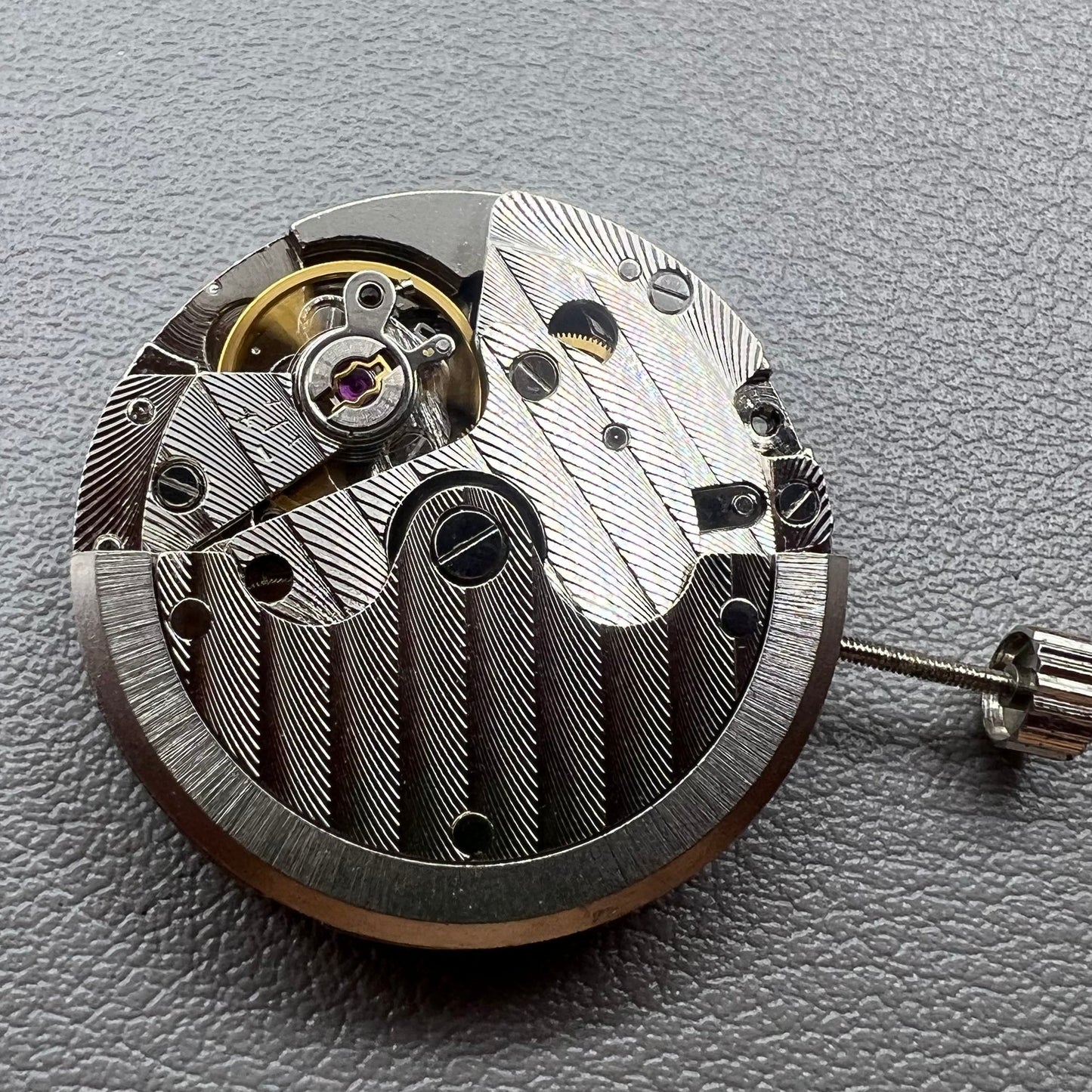 Automatisches mechanisches T16 DG2813 Uhrwerk mit Tagesanzeige und 3 Zeigern