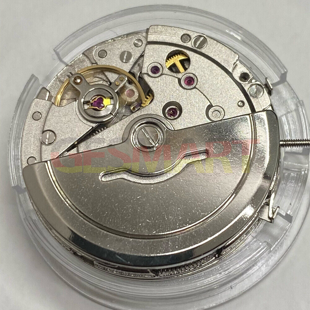 China Made 2813 automatic mechanical watch movement with single calendar, compatible with 8205 and 8215 models for precise timekeeping.