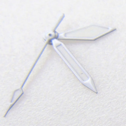 White luminous broad arrow watch hand for SKX and NH series movements, ideal for precise time reading.